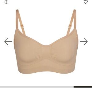 SKIMS Clay Seamless Sculpt Bralette
